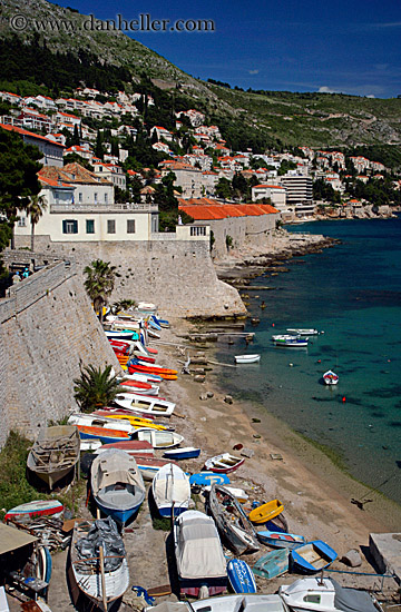 dubrovnik-harbor-08.jpg