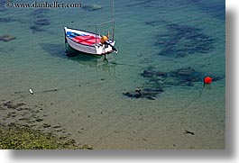 images/Europe/Croatia/Dubrovnik/Harbor/red-white-blue-boat.jpg