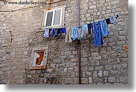 images/Europe/Croatia/Dubrovnik/Laundry/hanging-laundry-03.jpg