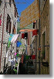 images/Europe/Croatia/Dubrovnik/Laundry/hanging-laundry-19.jpg