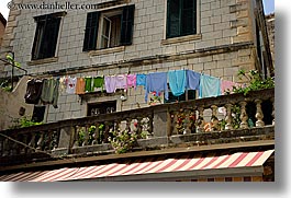 images/Europe/Croatia/Dubrovnik/Laundry/hanging-laundry-37.jpg