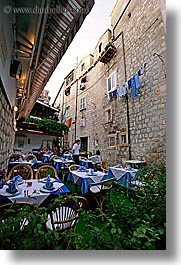 images/Europe/Croatia/Dubrovnik/Misc/outdoor-cafe.jpg
