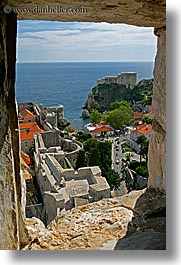images/Europe/Croatia/Dubrovnik/TownView/dubrovnik-town-window-2.jpg