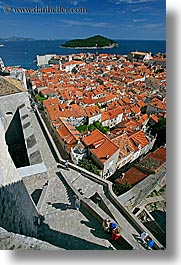 images/Europe/Croatia/Dubrovnik/TownView/ppl-overlook-townview-5.jpg