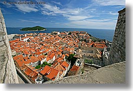 images/Europe/Croatia/Dubrovnik/TownView/rooftops-townview-4.jpg