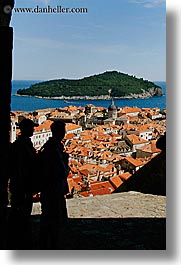 images/Europe/Croatia/Dubrovnik/TownView/town-ppl-sil-1.jpg