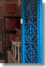 images/Europe/Croatia/Groznjan/blue-door.jpg