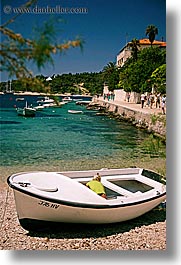 images/Europe/Croatia/Hvar/Boats/beached-boat.jpg
