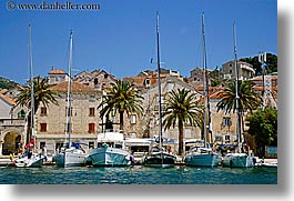 images/Europe/Croatia/Hvar/Boats/boats-n-town-1.jpg