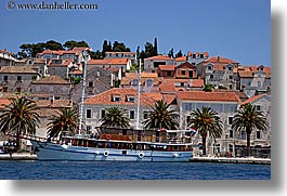 images/Europe/Croatia/Hvar/Boats/boats-n-town-2.jpg
