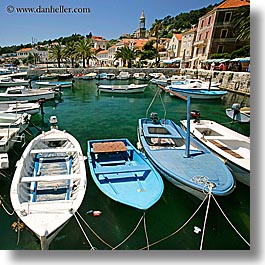 images/Europe/Croatia/Hvar/Boats/hvar-harbor-08.jpg