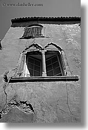 images/Europe/Croatia/Hvar/DoorsWindows/venetian-windows-2-bw.jpg