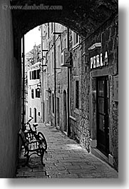 images/Europe/Croatia/Korcula/Arches/bicycles-under-arch-1.jpg