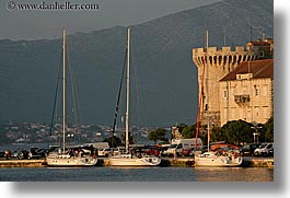 images/Europe/Croatia/Korcula/Boats/boats-n-tower.jpg