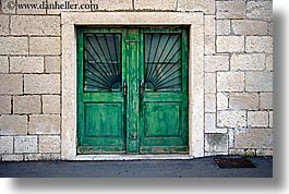 images/Europe/Croatia/Korcula/DoorsWindows/green-door.jpg