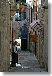 images/Europe/Croatia/Korcula/Laundry/hanging-laundry-1.jpg