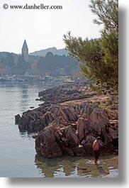 images/Europe/Croatia/MaliLosinj/Coast/bell_tower-n-beach-ppl-2.jpg