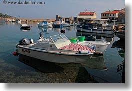 images/Europe/Croatia/MaliLosinj/Coast/boats-in-harbor-05.jpg