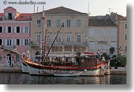 images/Europe/Croatia/MaliLosinj/Harbor/harbor-05.jpg