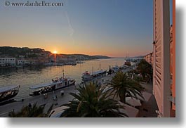 images/Europe/Croatia/MaliLosinj/Harbor/harbor-at-sunset-from-window-06.jpg