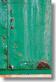 images/Europe/Croatia/MaliLosinj/Misc/green-rusty-metal-door-2.jpg