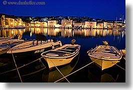 images/Europe/Croatia/Milna/Boats/milna-nite-boats-town-2.jpg