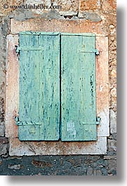 images/Europe/Croatia/Milna/DoorsWins/green-window-shutters.jpg