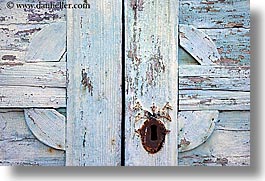 images/Europe/Croatia/Milna/DoorsWins/old-door-n-key_hole-3.jpg