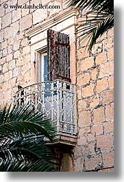 images/Europe/Croatia/Milna/DoorsWins/stone-balcony-2.jpg