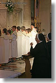 images/Europe/Croatia/Milna/People/praying-nun-n-smiling-boy.jpg