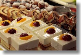 images/Europe/Croatia/Misc/custard-desserts.jpg