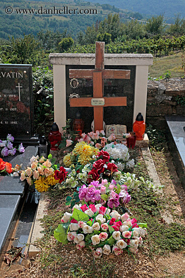 grave-stones-8.jpg