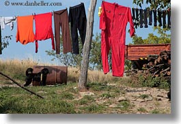 images/Europe/Croatia/Misc/hanging-laundry-n-wood-pile-2.jpg