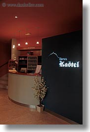 images/Europe/Croatia/Motovun/KastleHotel/hotel-kastel-reception.jpg