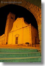 images/Europe/Croatia/Motovun/Night/church-thru-arch-at-night.jpg
