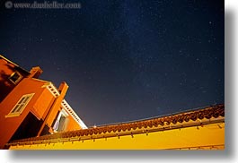images/Europe/Croatia/Motovun/Night/stars-n-bldg.jpg
