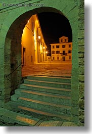 images/Europe/Croatia/Motovun/Night/steps-to-courtyard-thru-arch.jpg