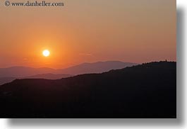 images/Europe/Croatia/Motovun/Scenics/sunrise-over-hills.jpg