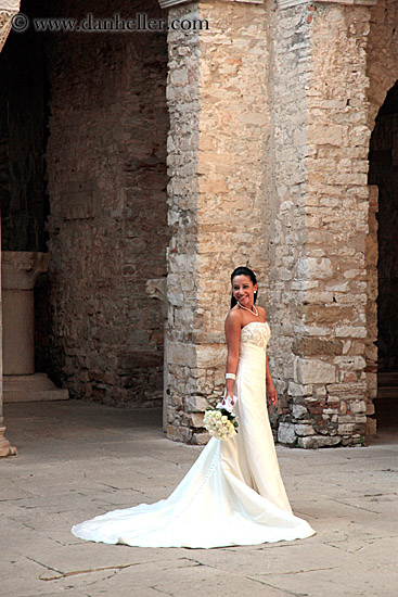 bride-posing.jpg