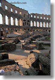 images/Europe/Croatia/Pula/roman-amphitheater-cloisters-4.jpg