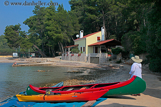 colorful-canoes-3.jpg