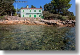 images/Europe/Croatia/PuntaKriza/house-n-water.jpg
