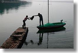 images/Europe/Croatia/PuntaKriza/ppl-dock-boat.jpg