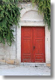 images/Europe/Croatia/Rab/ivy-n-old-wood-door-1.jpg