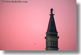 images/Europe/Croatia/Rovinj/Buildings/bell_tower-n-pink-sky-1.jpg