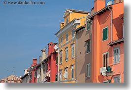 images/Europe/Croatia/Rovinj/Buildings/colorful-bldgs-2.jpg