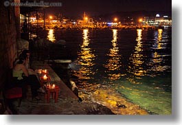 images/Europe/Croatia/Rovinj/Misc/couple-dining-by-water-at-nite.jpg