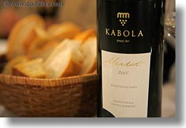 images/Europe/Croatia/Rovinj/Misc/kabola-red-wine-2.jpg