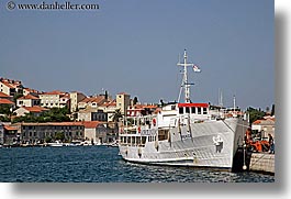 images/Europe/Croatia/Scenics/ship-in-port-1.jpg