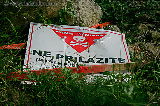 landmine-warning-sign-1.jpg